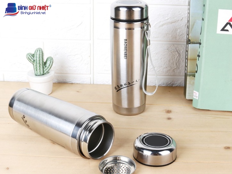 Bình giữ nhiệt hãng nào tốt nhất hiện nay? Đánh giá chi tiết 2 Bình giữ nhiệt hãng nào tốt nhất hiện nay? Đánh giá chi tiết