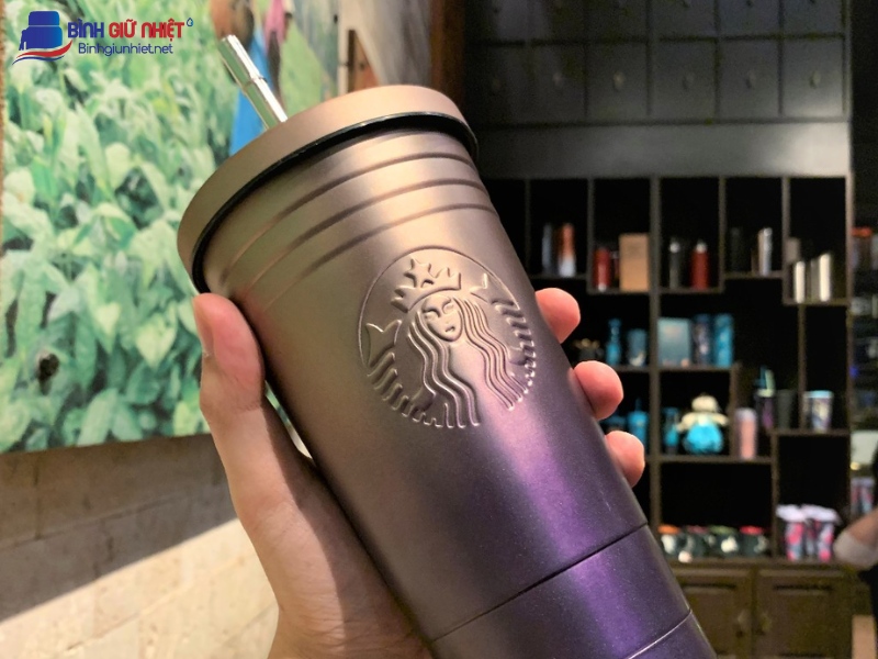 Bình Giữ Nhiệt 1 Lít Starbucks – Lựa Chọn Hoàn Hảo Cho Những Ngày Dài Năng Động