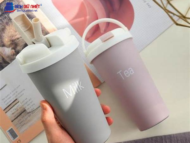 Tìm hiểu chi tiết về bình giữ nhiệt có ống hút của Việt Nam, có đáng mua không?