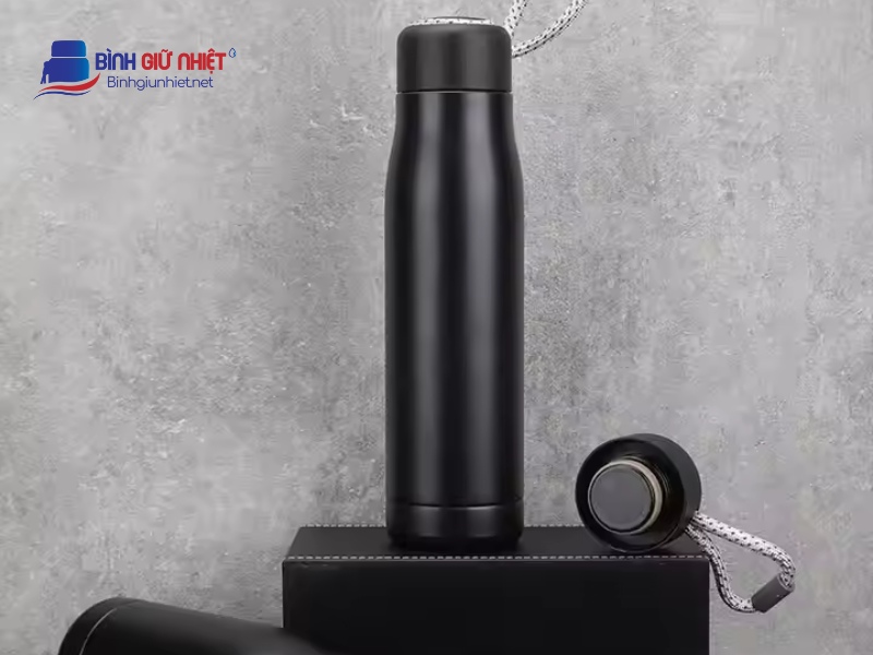 In lụa trên bình giữ nhiệt – Giải pháp quà tặng vừa đẹp vừa ý nghĩa