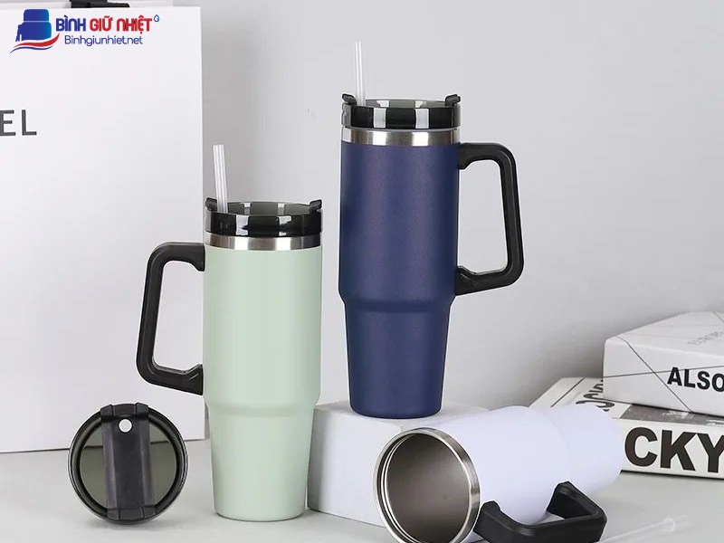 Khám phá “bí mật” đằng sau chiếc ly giữ nhiệt Zebra có quai: Có gì nổi bật ? 2 Khám phá “bí mật” đằng sau chiếc ly giữ nhiệt Zebra có quai: Có gì nổi bật ?