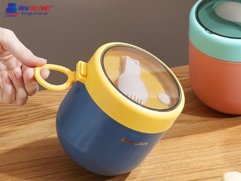 Bình Đựng Thức Ăn Giữ Nhiệt Cho Trẻ Em: Tại Sao Nên Chọn Cho Bé ? 6 Bình Đựng Thức Ăn Giữ Nhiệt Cho Trẻ Em: Tại Sao Nên Chọn Cho Bé ?