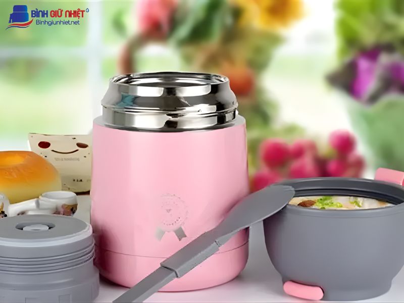 Xu Hướng Thiết kế Bình Đựng Thức Ăn Giữ Nhiệt - Hiện Đại Và Tiện Dụng 2 Xu Hướng Thiết kế Bình Đựng Thức Ăn Giữ Nhiệt – Hiện Đại Và Tiện Dụng